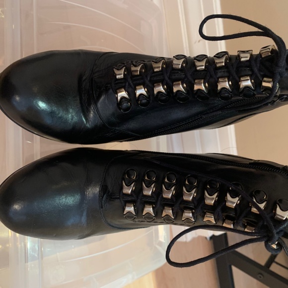 Gerry Weber Size 38 Black Bootie - Picture 3 of 3